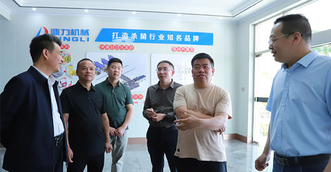 售中—客戶考察，簽訂合同