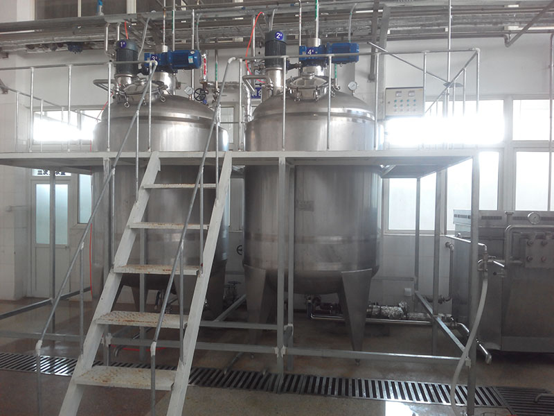 熬制骨湯專用反應釜